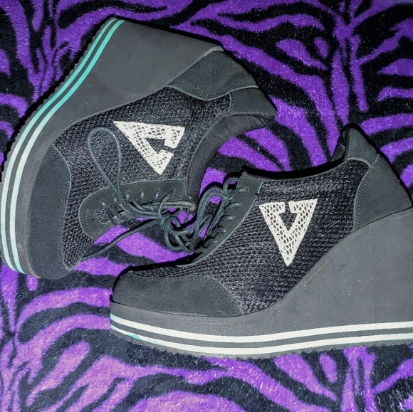 Volatile wedge sneaker heel 9 Y2K - Picture 3 of 4